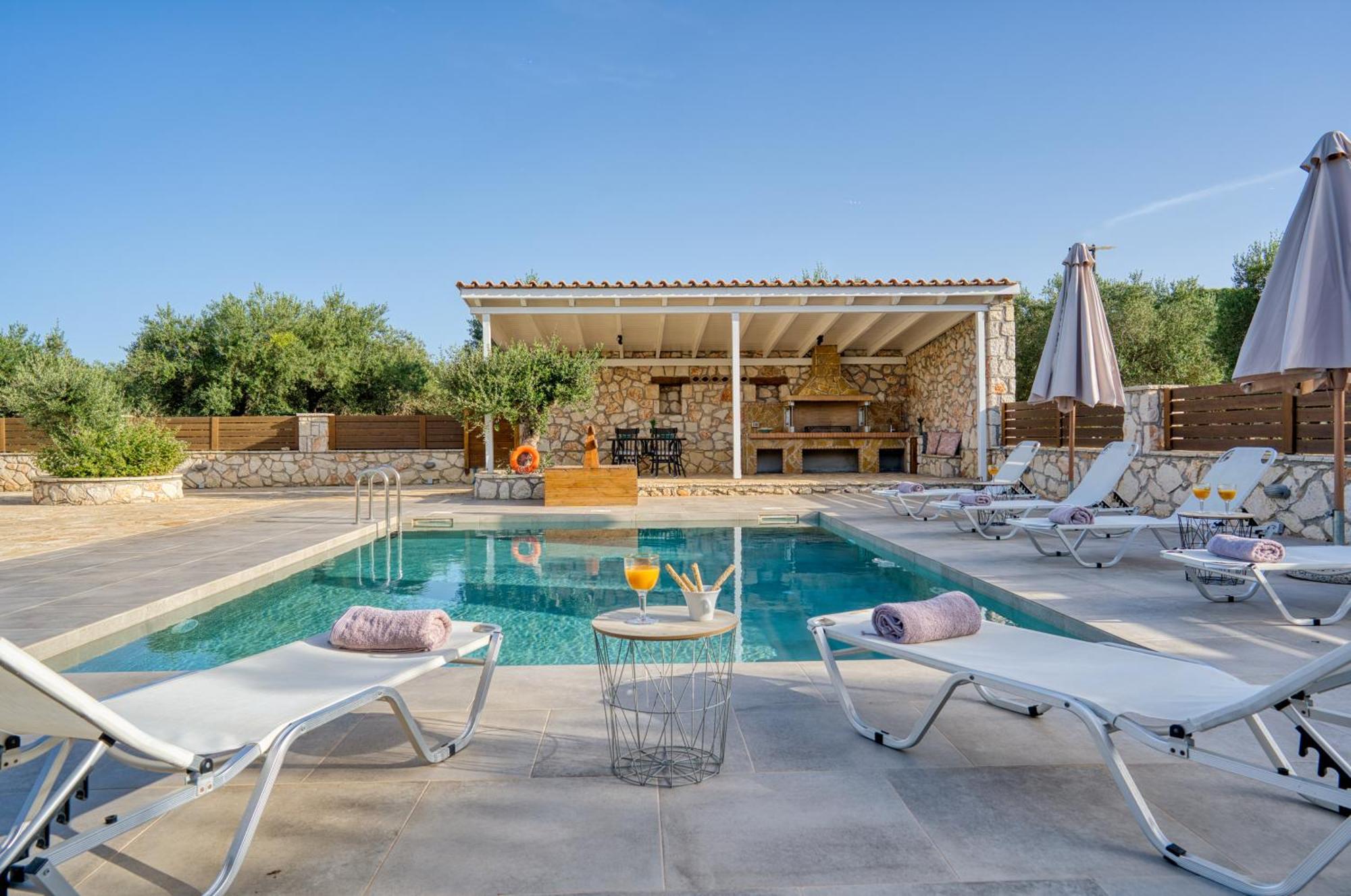 Astarte Villas - Astra Private Villas With Pool Vasilikí Eksteriør bilde