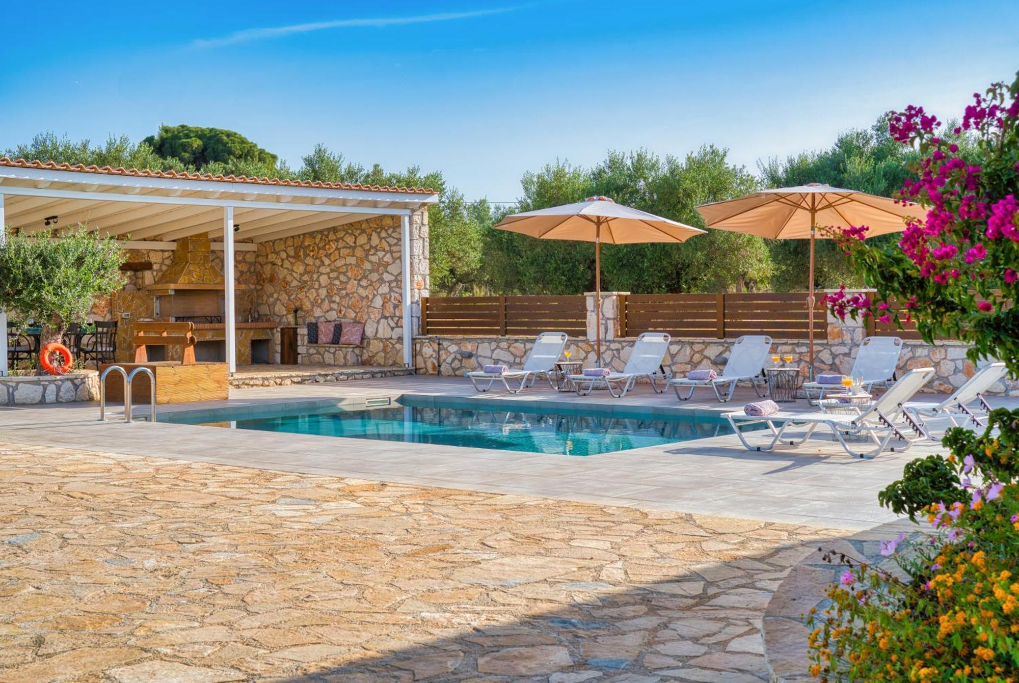 Astarte Villas - Astra Private Villas With Pool Vasilikí Eksteriør bilde
